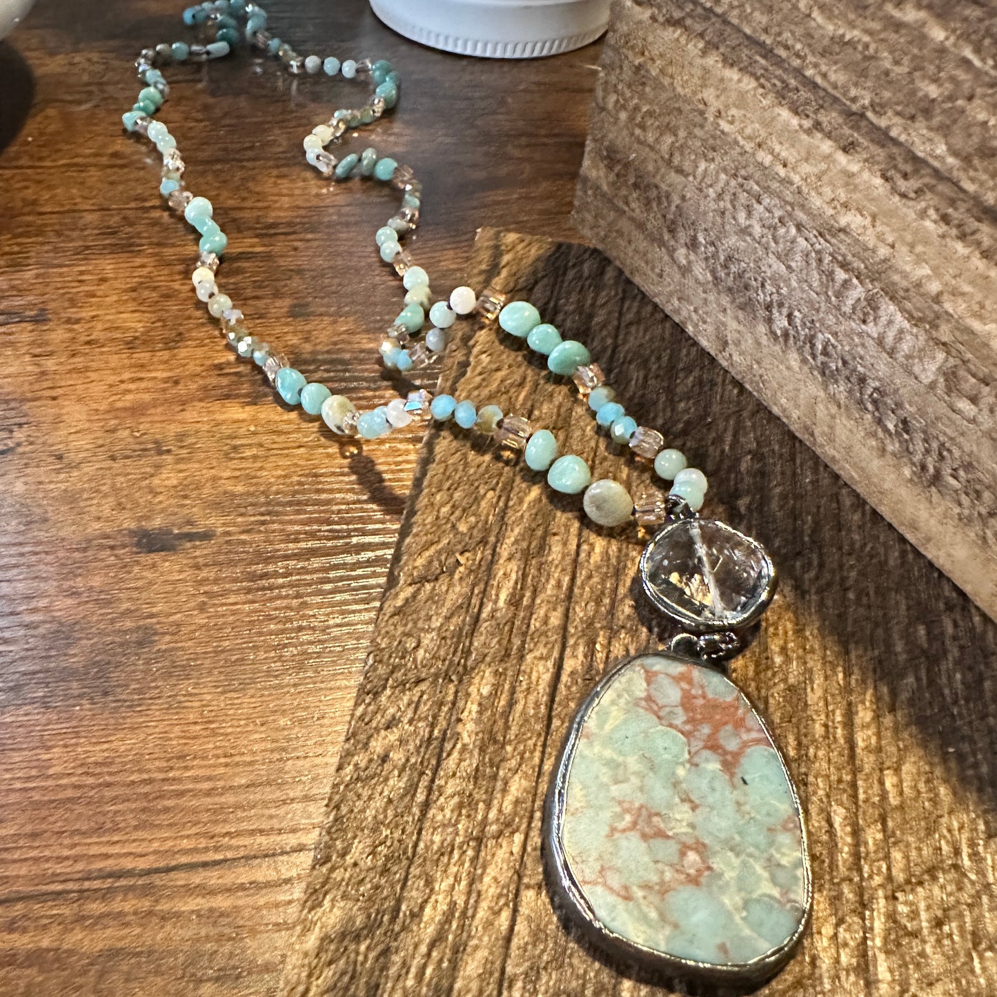 Handmade Boho Natural Stone Bead Necklace, Green Agate Pendant Necklace, Gift Box - Silver Elegant