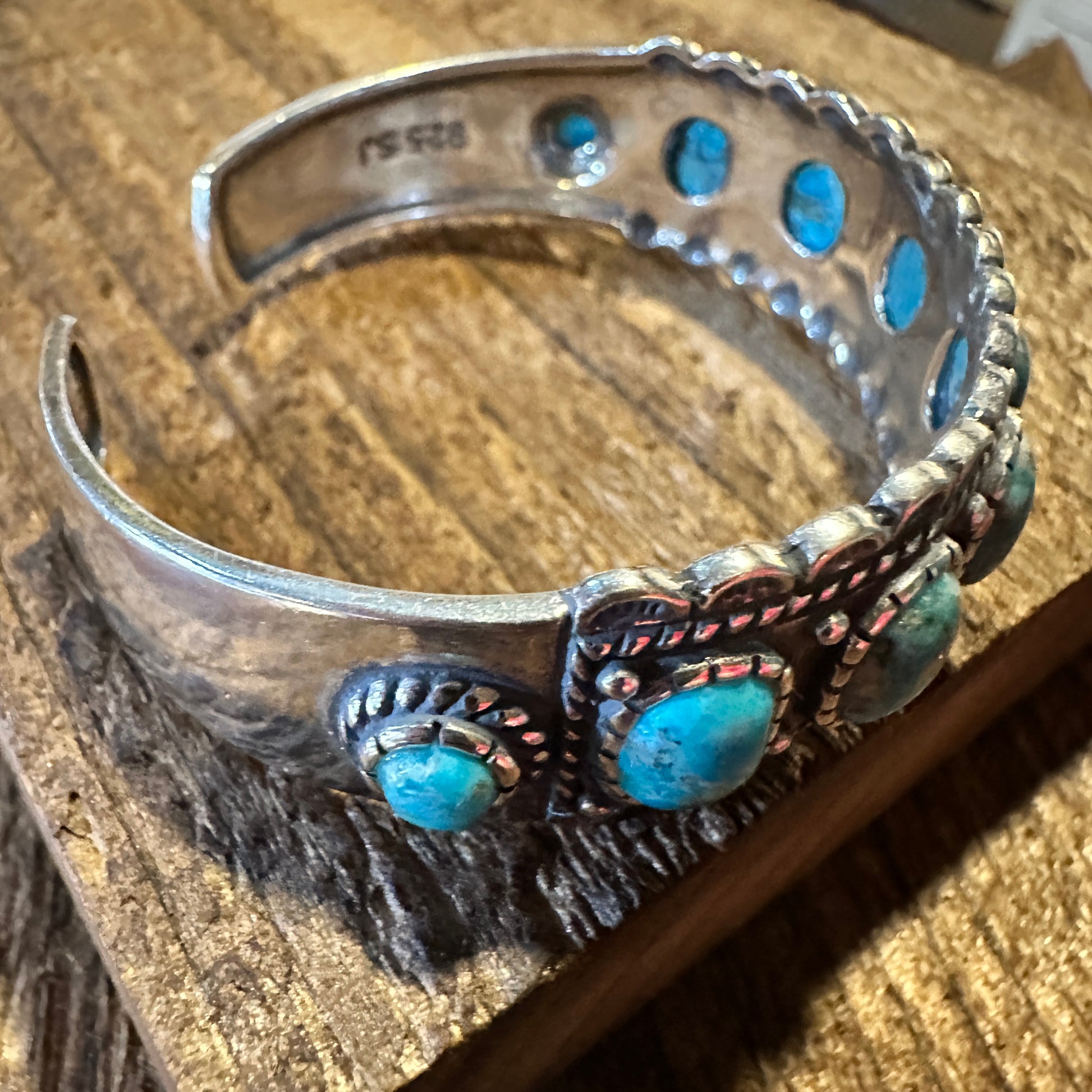 Native American Rayna Turquoise Cuff Bracelet - Sterling Silver & Unique Turquoise Stone, Gift-Ready Elegance - Silver Elegant