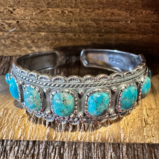 Native American Rayna Turquoise Cuff Bracelet - Sterling Silver & Unique Turquoise Stone, Gift-Ready Elegance - Silver Elegant