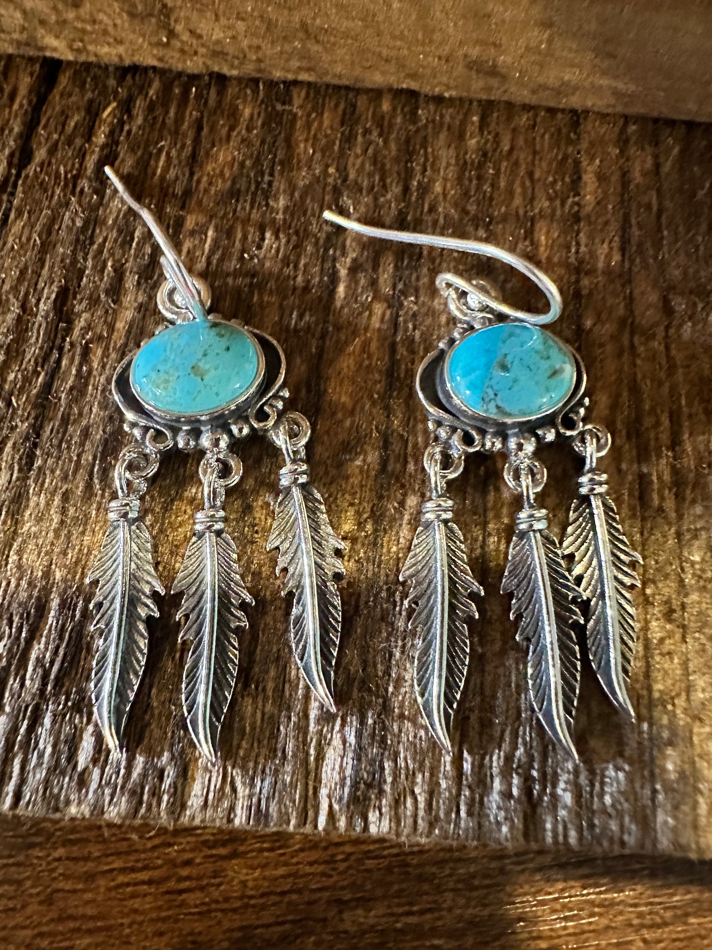 Navajo Turquoise Feather Pendant Necklace in Sterling Silver - Handmade Gift Box Included - Silver Elegant