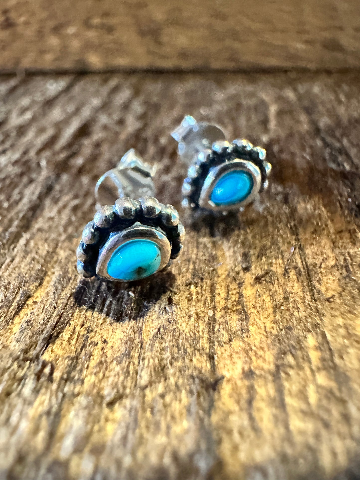 Navajo Sterling Silver Teardrop Turquoise Earrings with Gift Box - Silver Elegant