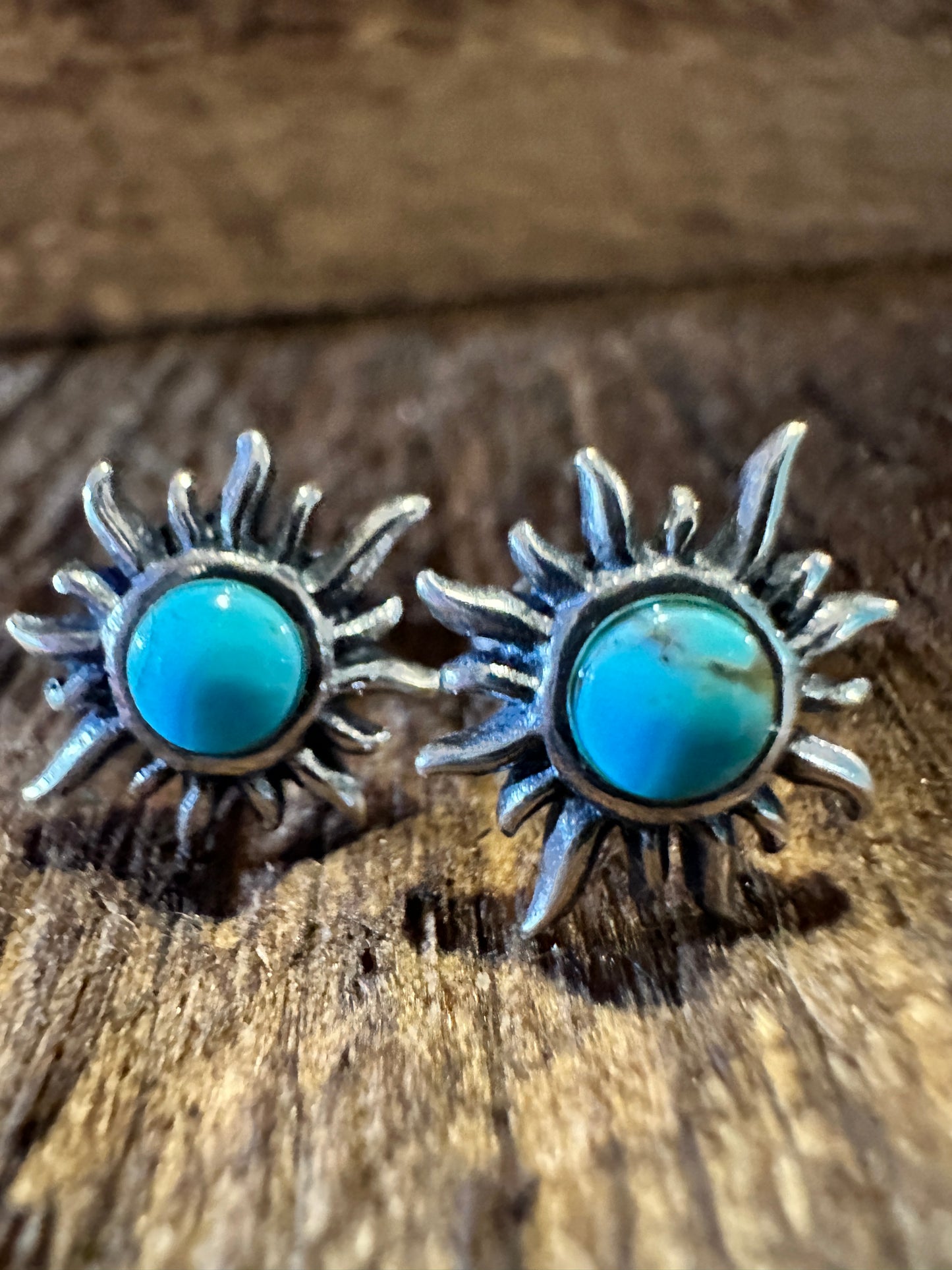 Navajo Sunburst Turquoise Earrings in Sterling Silver - Elegant Gift Box Included - Silver Elegant