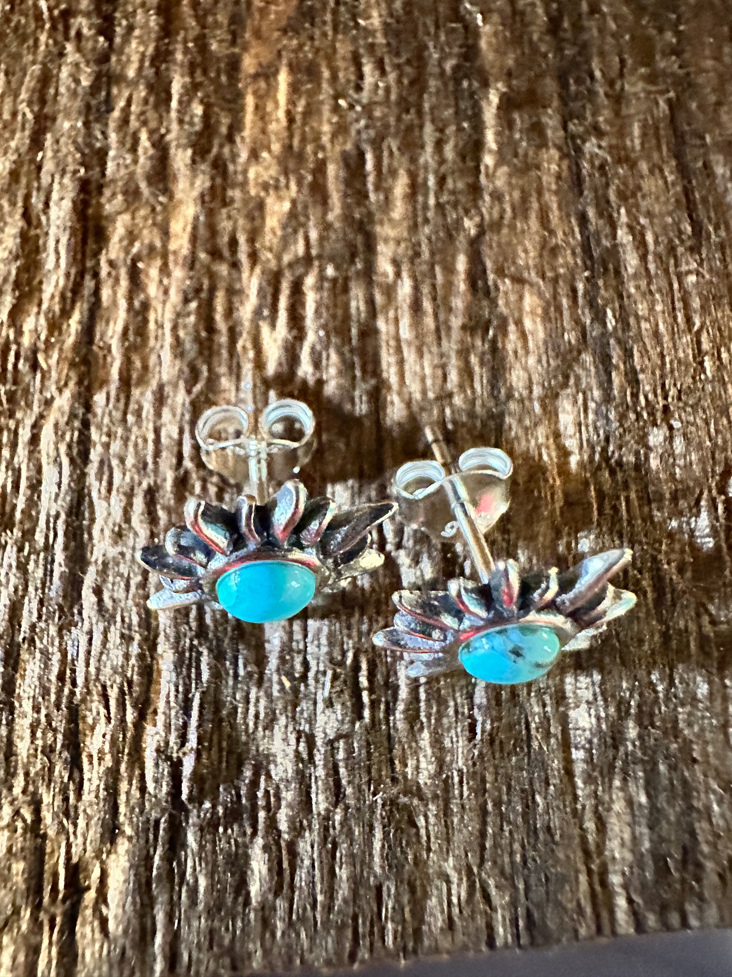Navajo Sunburst Turquoise Earrings in Sterling Silver - Elegant Gift Box Included - Silver Elegant