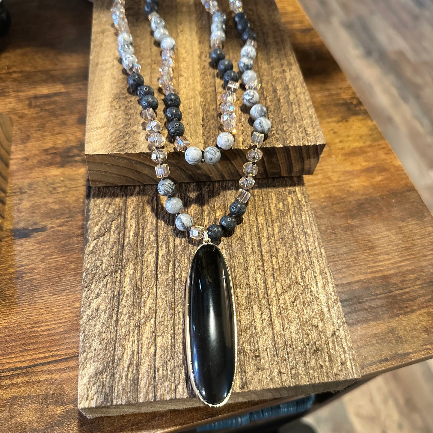 Bohemian Vintage Natural Stone and Glass Beaded Knot Necklace, Black Elongated Agate Pendant, Gift Box - Silver Elegant