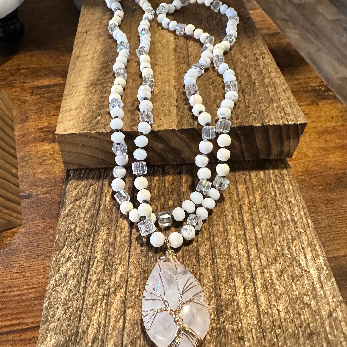 Bohemian Natural Stone Beads Pendant Necklace , Family Tree Pendant, Gift Box - Silver Elegant