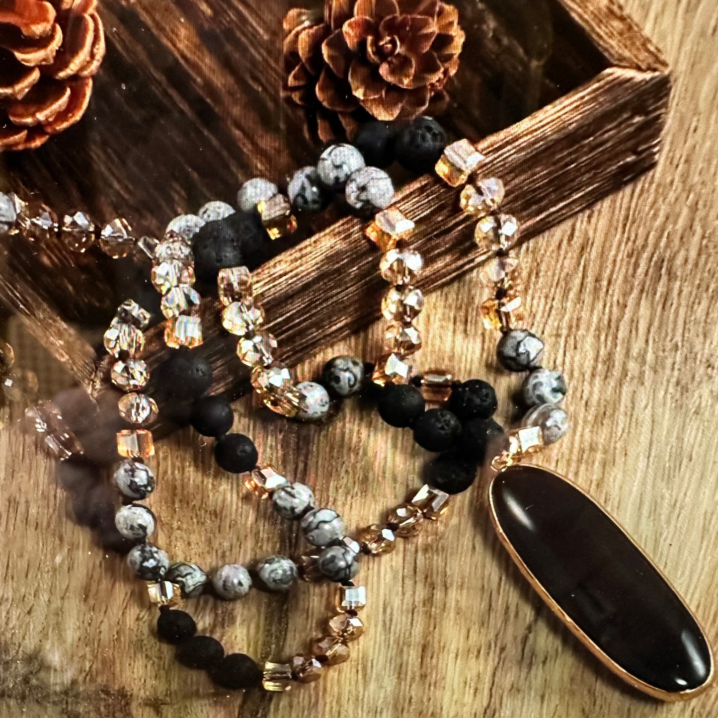 Bohemian Vintage Natural Stone and Glass Beaded Knot Necklace, Black Elongated Agate Pendant, Gift Box - Silver Elegant