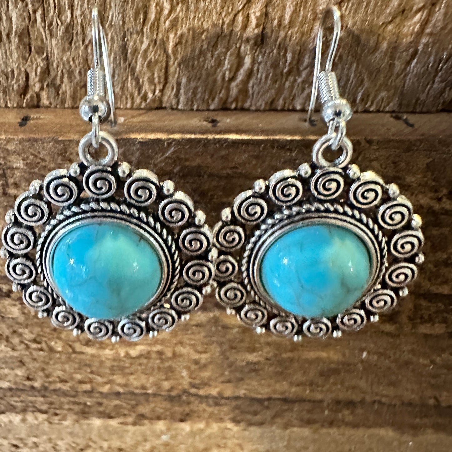 Boho Hippie Vintage Round Lace Dangle Wire Earrings, Turquoise Stone, Gift Box - Silver Elegant