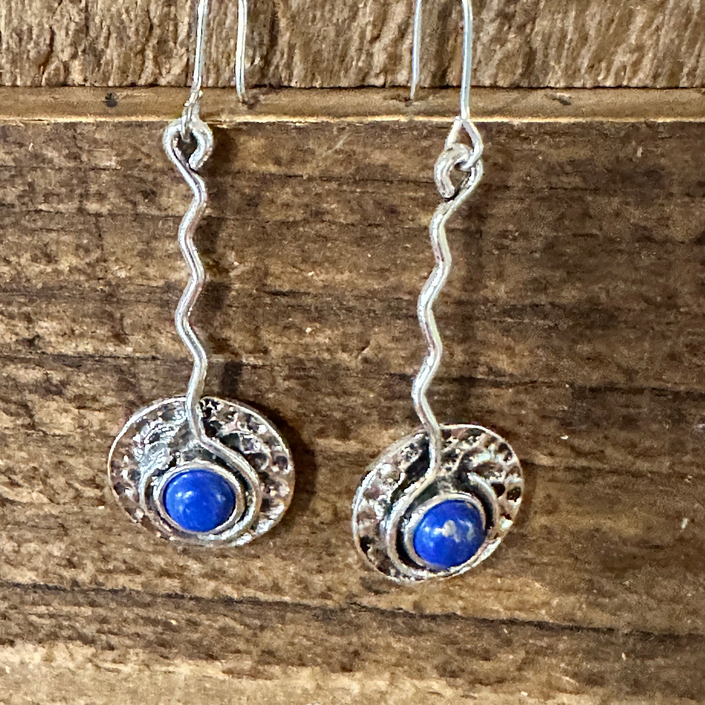 Boho Native American Navajo Dangle Wire Earrings, Turquoise Stone, Gift Box - Silver Elegant