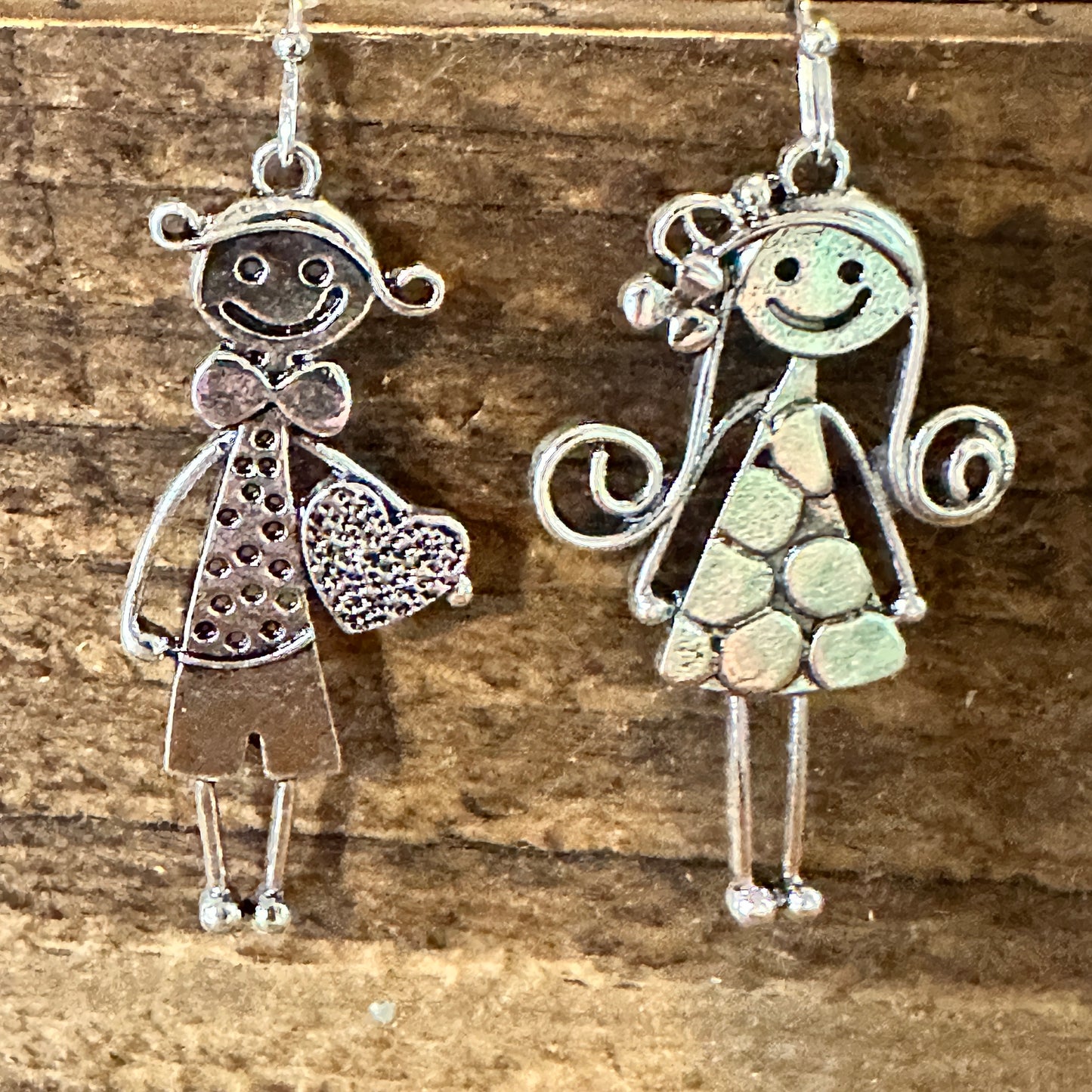 Boho Native American Navajo Dangle Wire Earrings, Boy & Girl, Gift Box - Silver Elegant