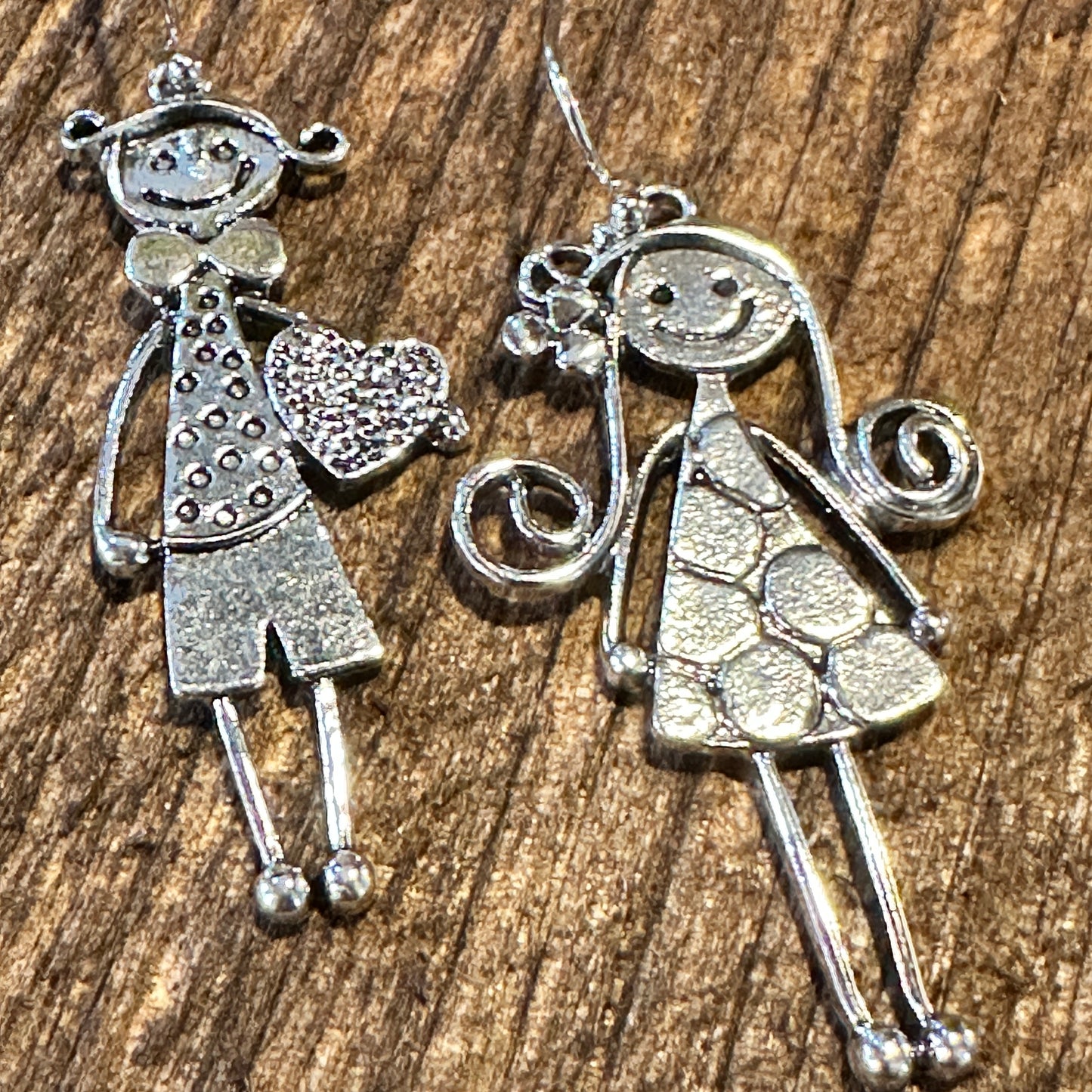 Boho Native American Navajo Dangle Wire Earrings, Boy & Girl, Gift Box - Silver Elegant