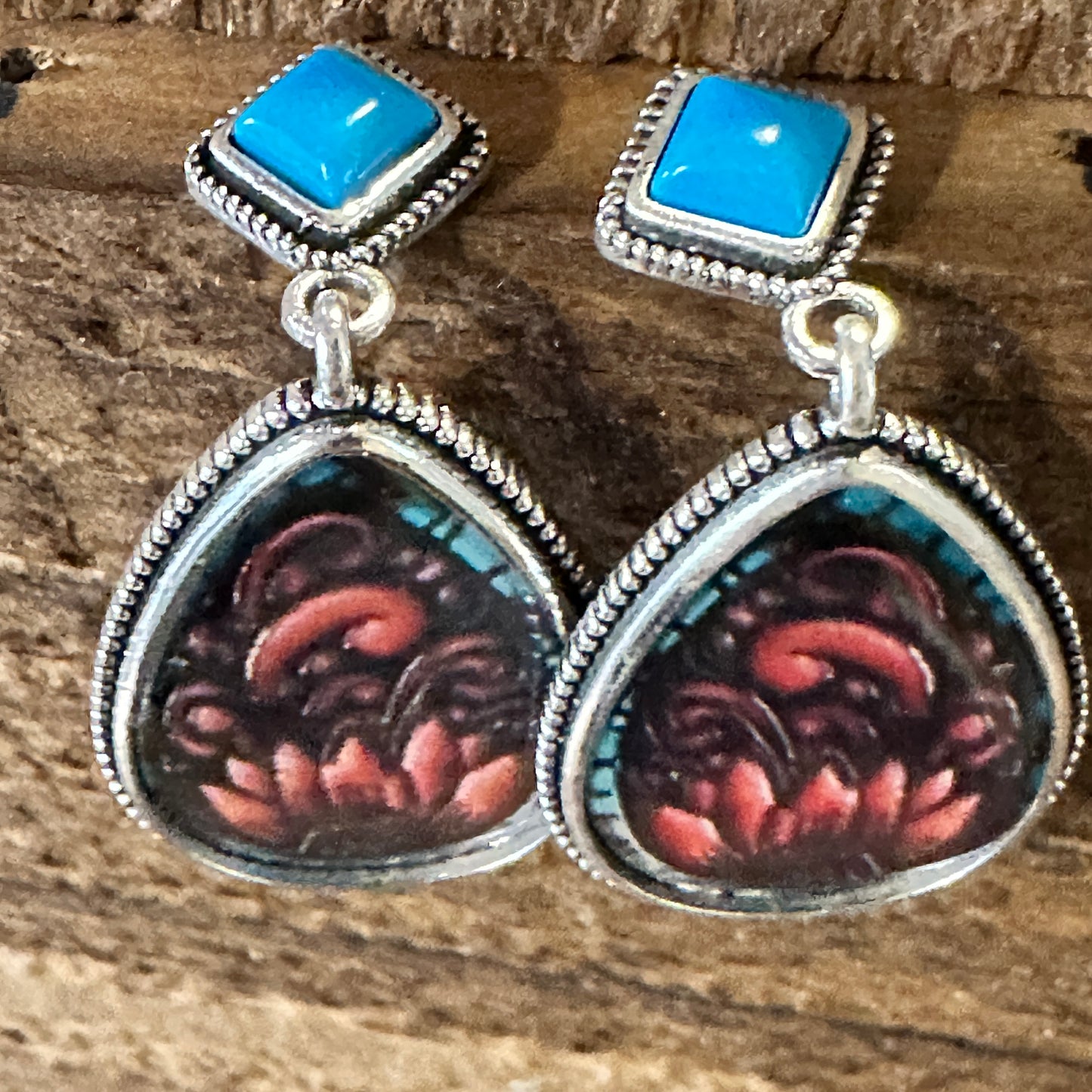 Vintage Droplet Shape Sunflower Print Dangle Earrings, Boho Western Style, Gift box - Silver Elegant