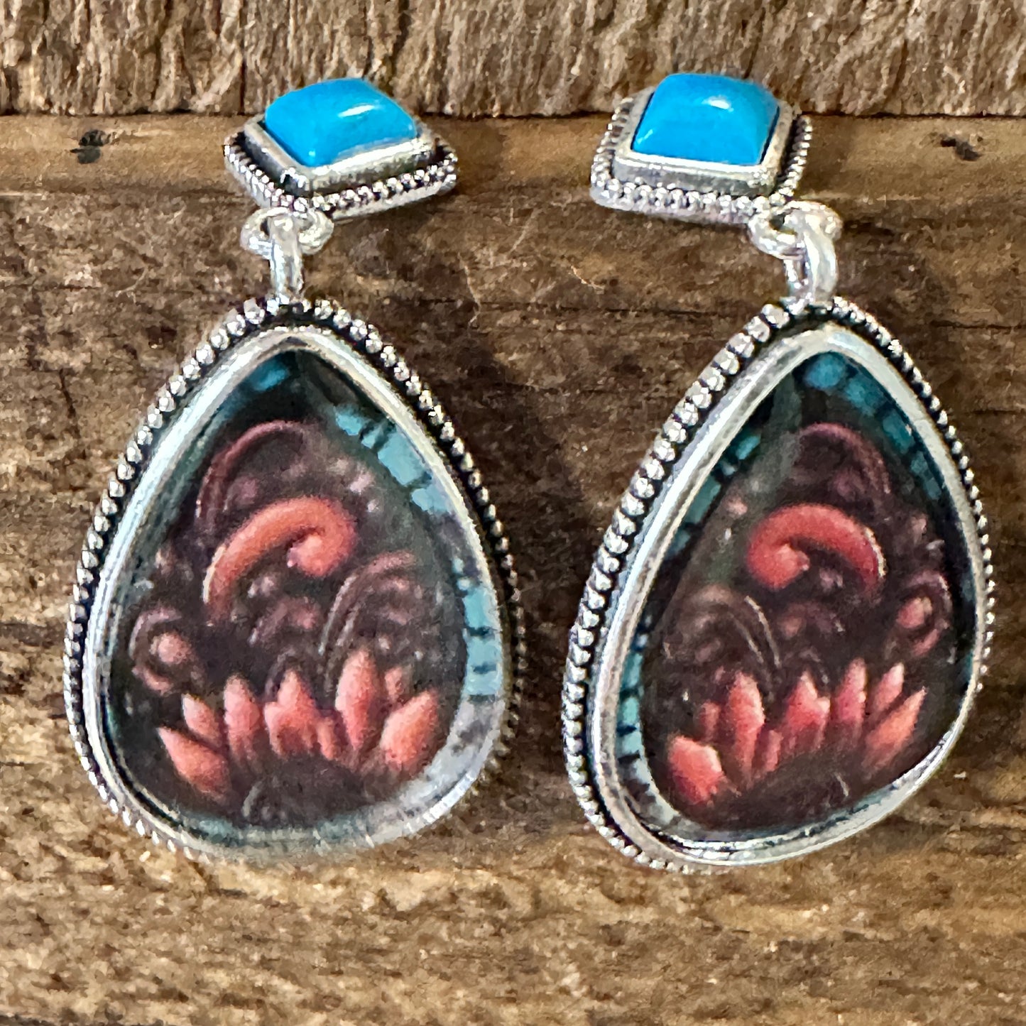 Vintage Droplet Shape Sunflower Print Dangle Earrings, Boho Western Style, Gift box - Silver Elegant
