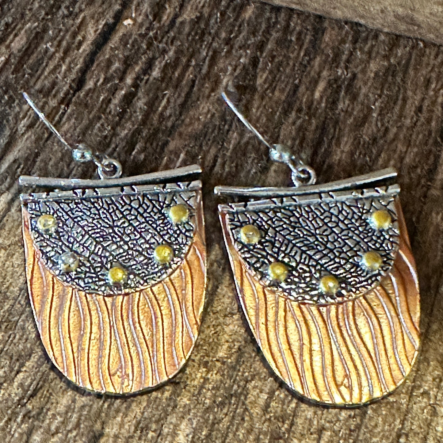 Handcrafted Bohemian Copper Dangle Earrings, Retro Ethnic Style , Gift Box - Silver Elegant