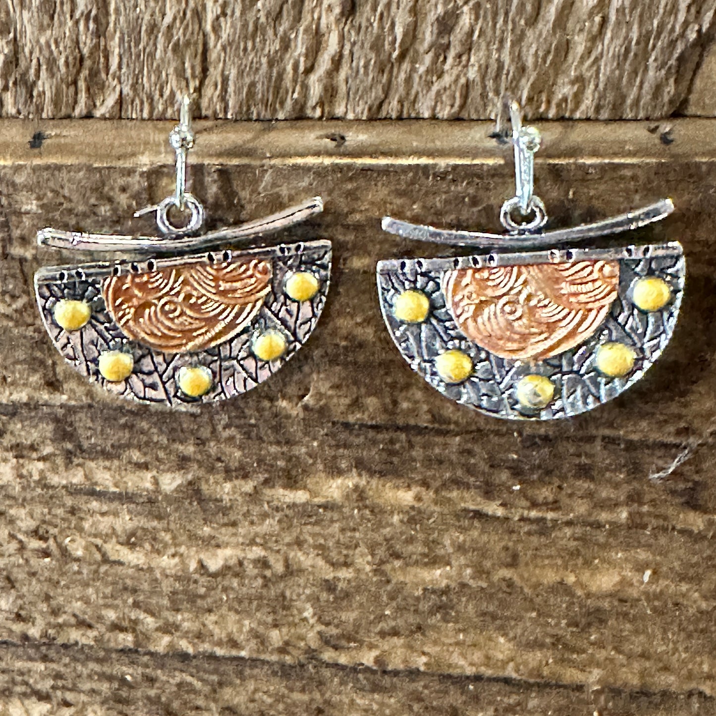 Handcrafted Bohemian Chic Copper Dangle Earring, Retro Ethnic Style , Gift Box - Silver Elegant