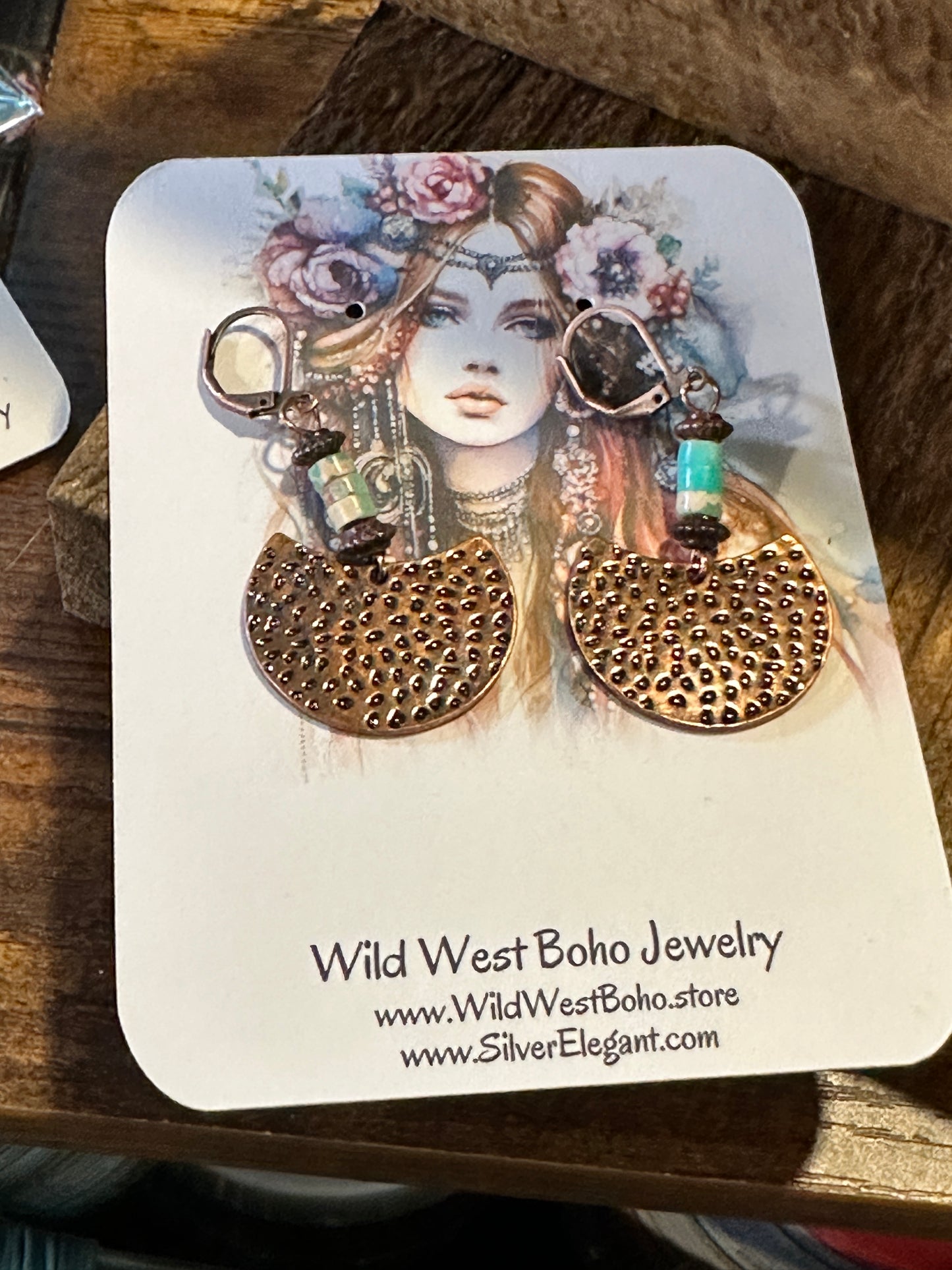 Boho Vintage Chic Southwestern Copper Dangle Wire Earrings, Turquoise Stone, Gift Box - Silver Elegant