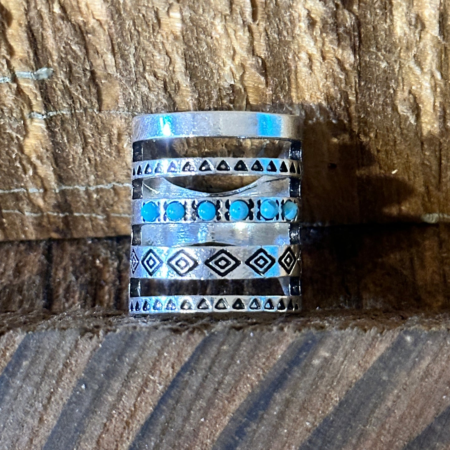 Handmade Artesian Hippie Native American Wide Cuff Ring, Turquoise Stones, Gift Box - Silver Elegant