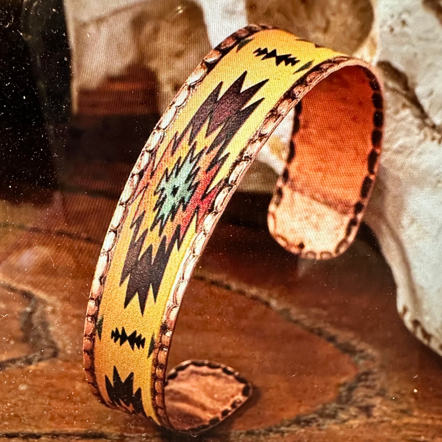 Handmade Boho Native American Aztek Copper Narrow Cuff Bracelet, Beige, Gift Box - Silver Elegant