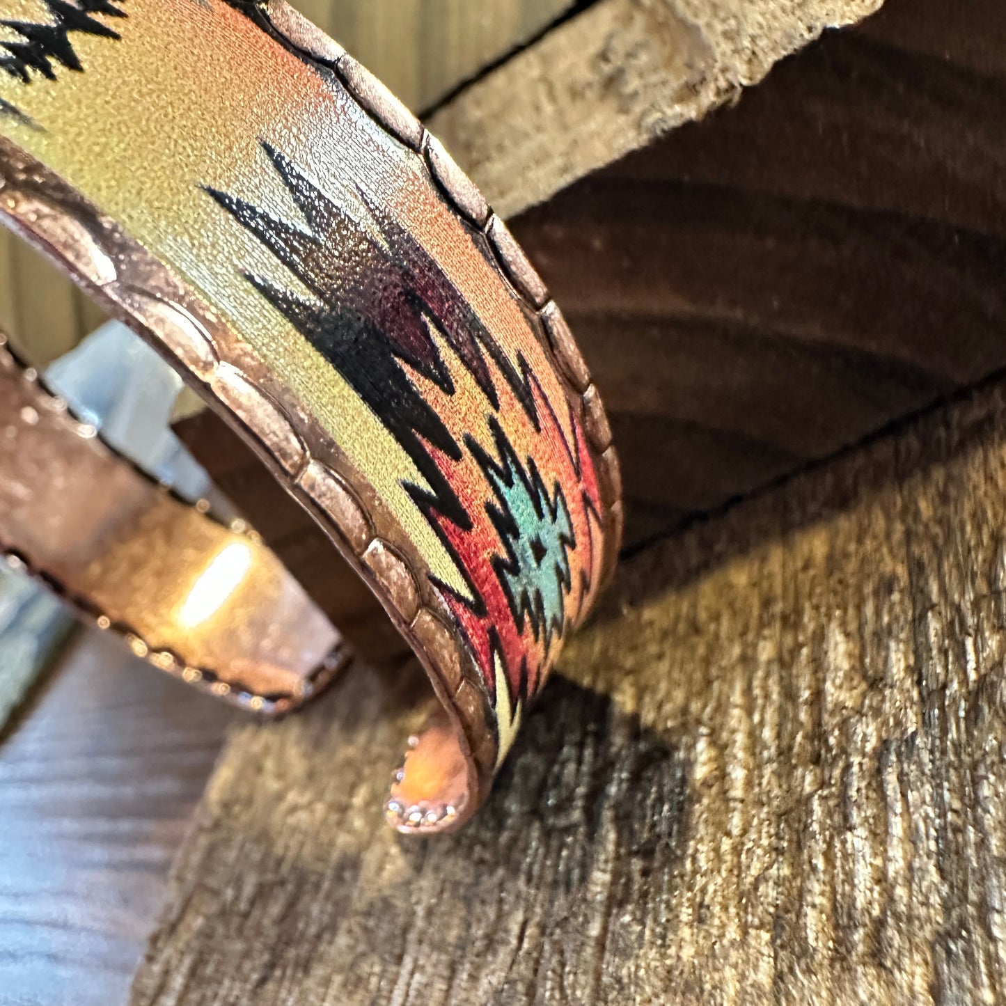 Handmade Boho Native American Aztek Copper Narrow Cuff Bracelet, Beige, Gift Box - Silver Elegant