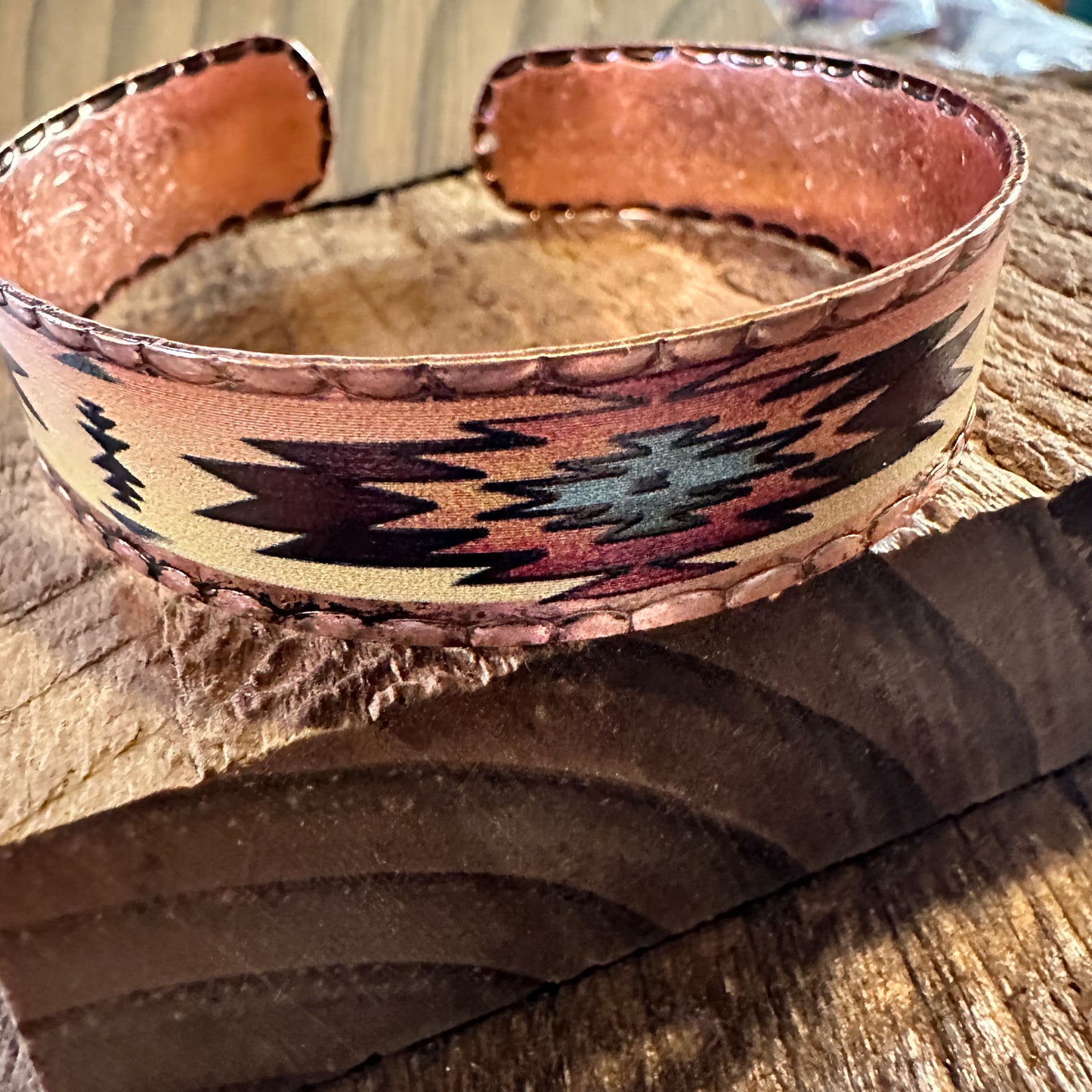 Handmade Boho Native American Aztek Copper Narrow Cuff Bracelet, Beige, Gift Box - Silver Elegant