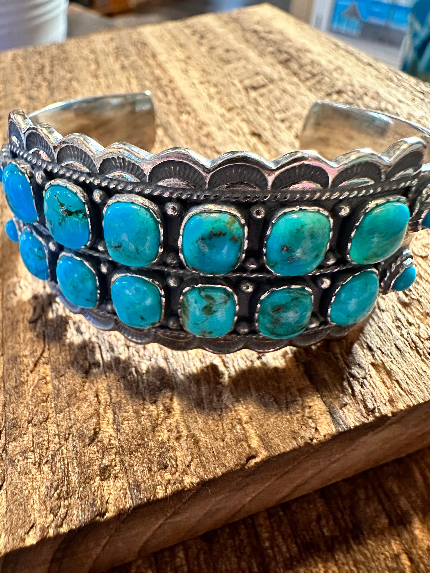Turquoise Elegance: Handcrafted Boho Cuff Bracelet with Gift Box - Silver Elegant