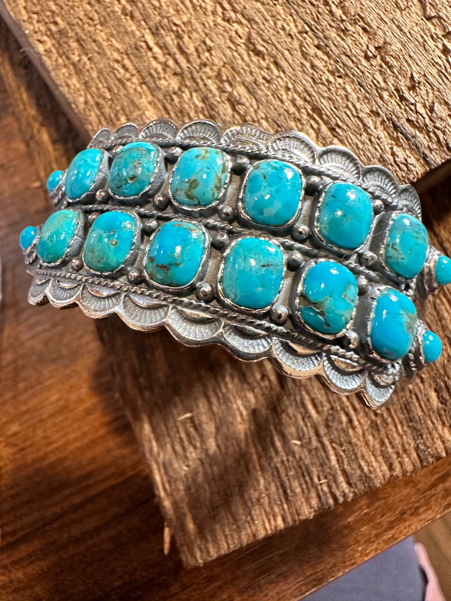 Turquoise Elegance: Handcrafted Boho Cuff Bracelet with Gift Box - Silver Elegant