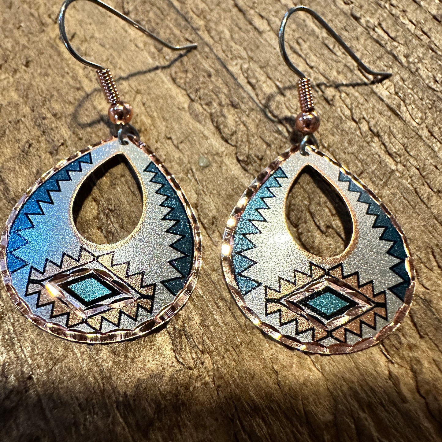 Boho Native American Tribal Teal Blue Native Copper Wire Earrings, Gift Box - Silver Elegant