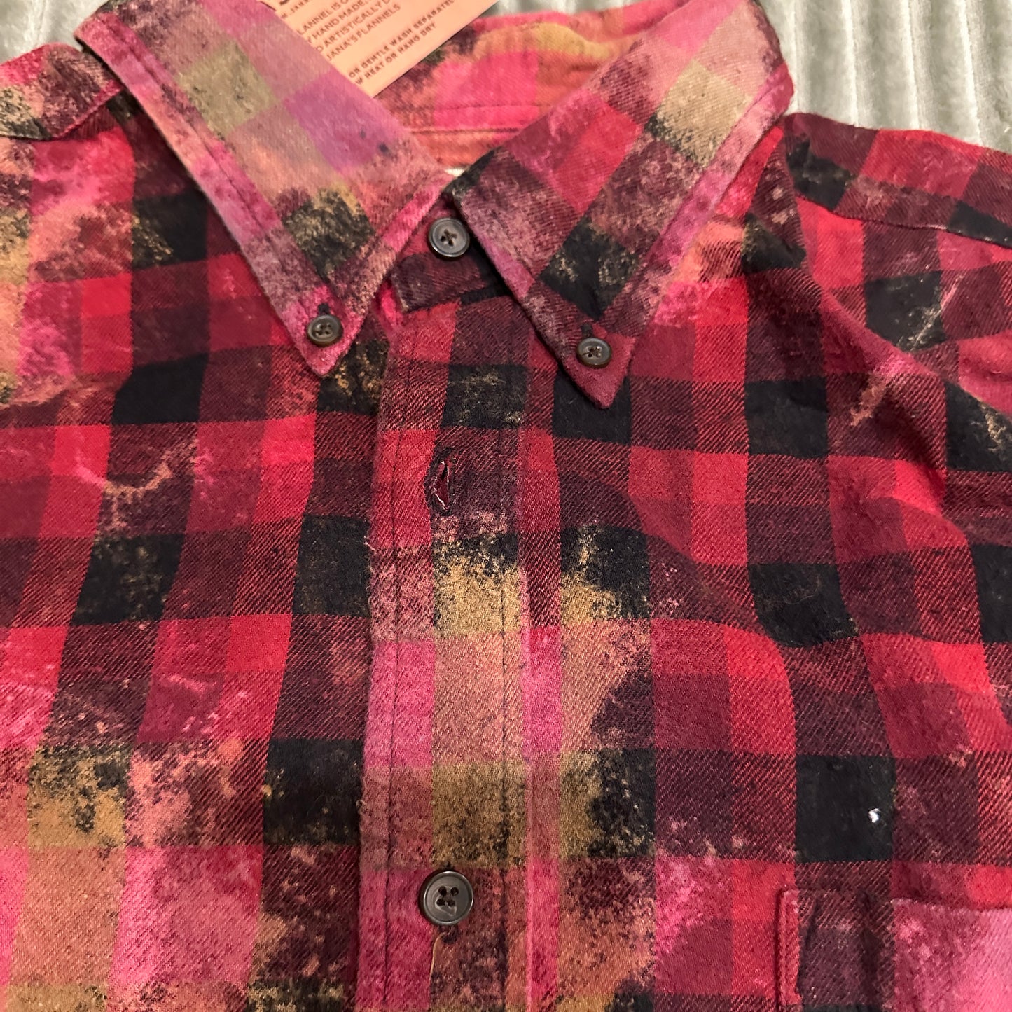 "UNIQUE FLANNEL ADVENTURE: WHEN ALL ELSE FAILS, RIDE YOUR HORSE" - CUSTOM RED TONES / XL