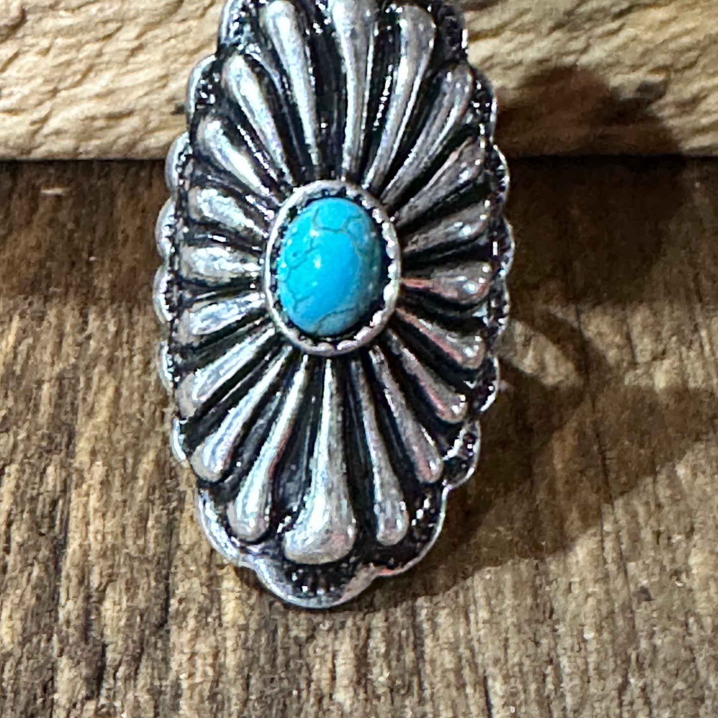 Boho Chic Conch Rustic Charm Adjustable Western Metal Ring, Gift Box