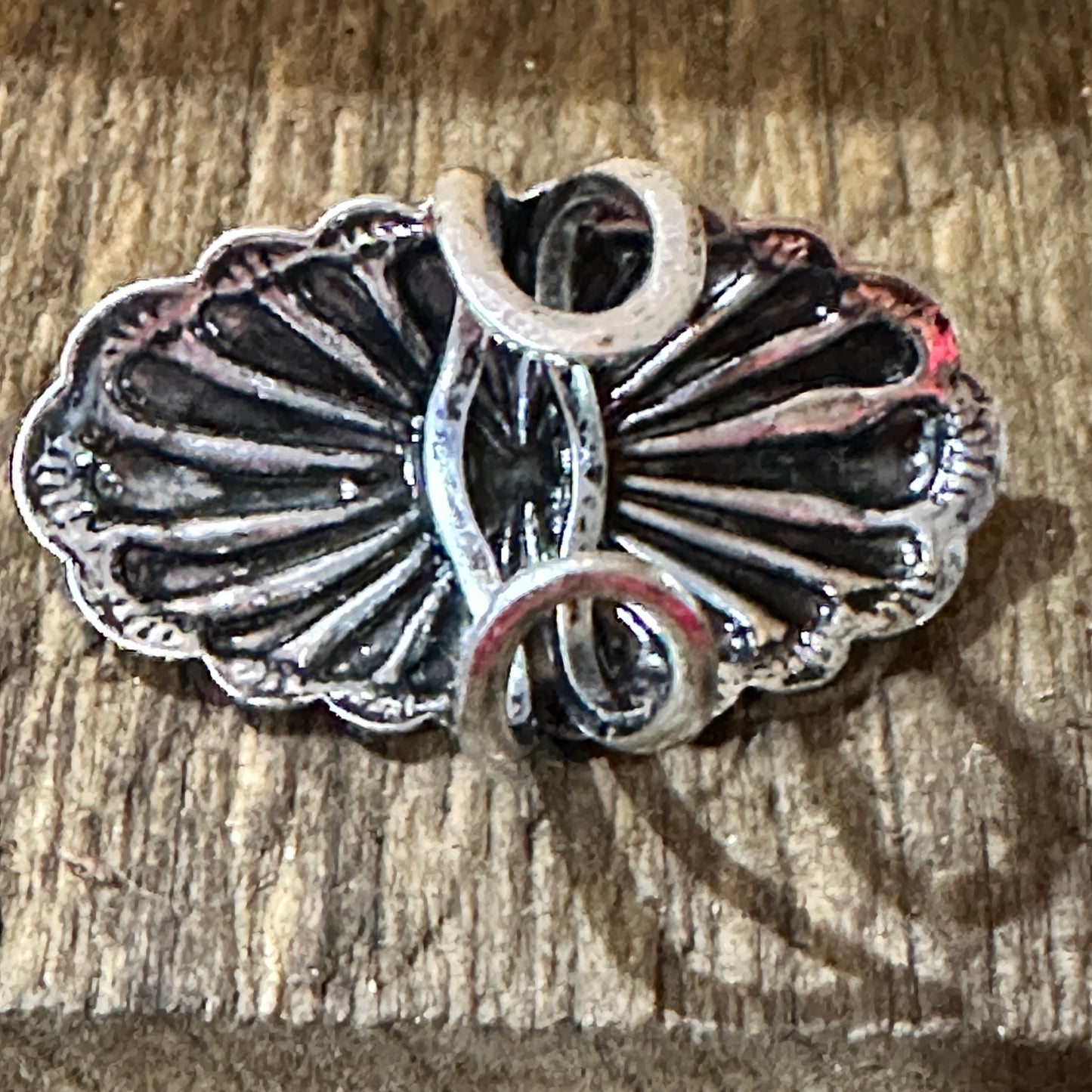 Boho Chic Conch Rustic Charm Adjustable Western Metal Ring, Gift Box