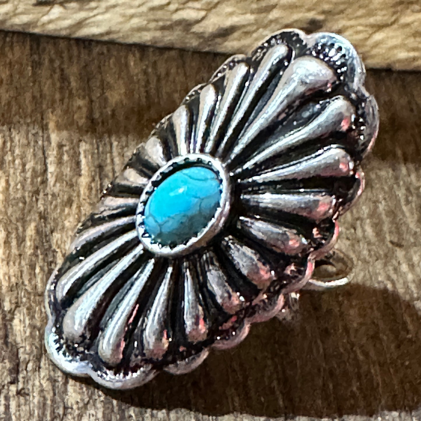 Boho Chic Conch Rustic Charm Adjustable Western Metal Ring, Gift Box