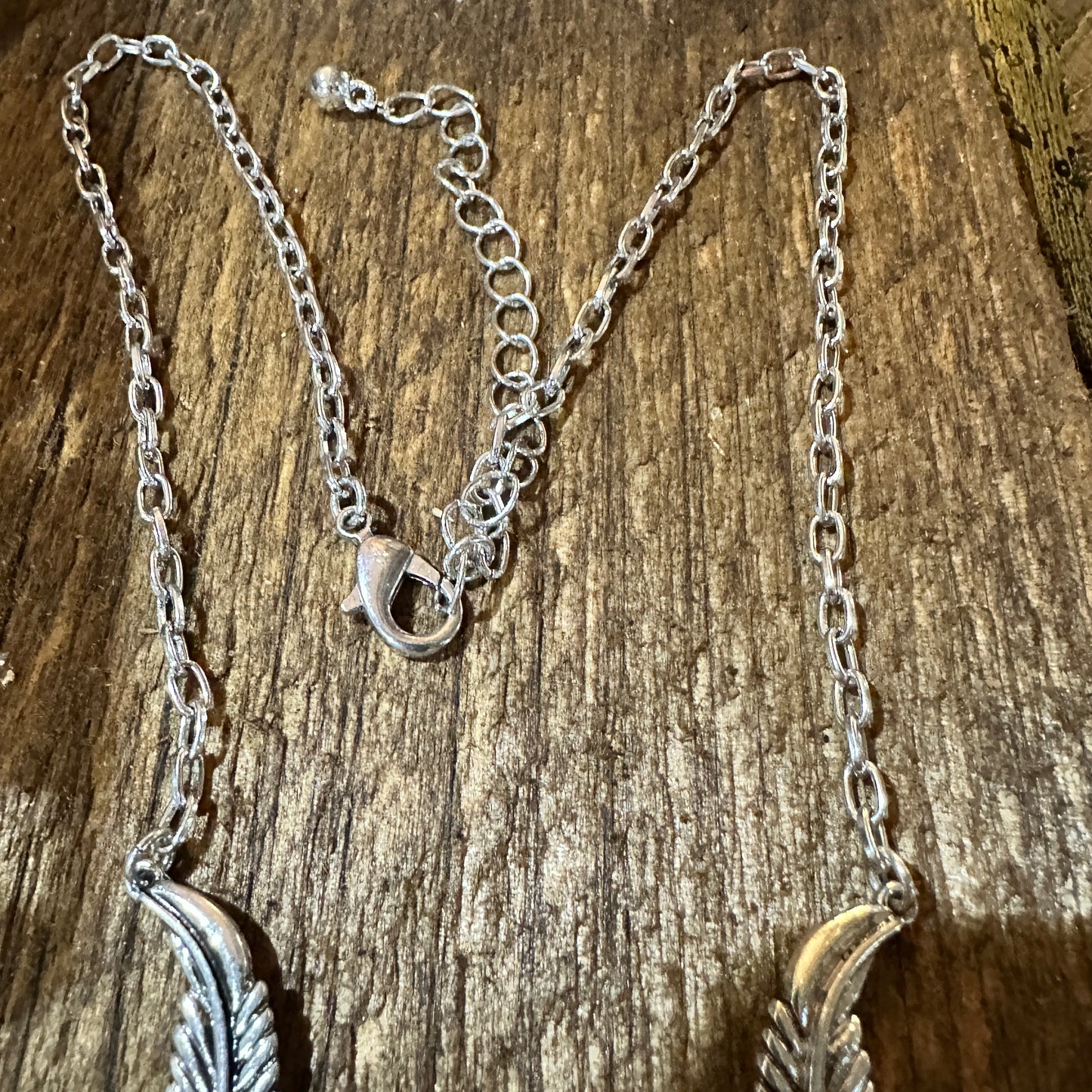 Bohemian Willow Leaf Turquoise Cabochon Jewelry Set: Necklace & Earrings