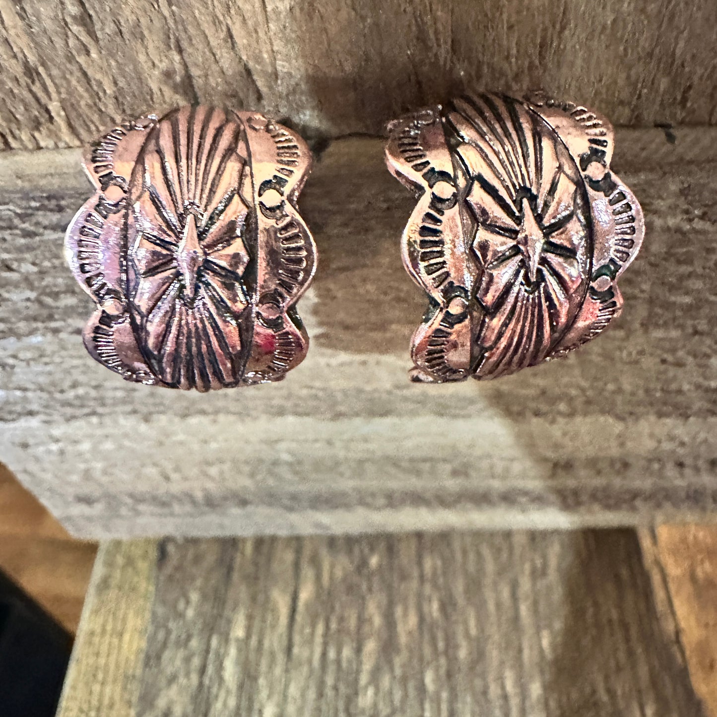 Copper Leaf Design Earrings: Embrace Western Elegance