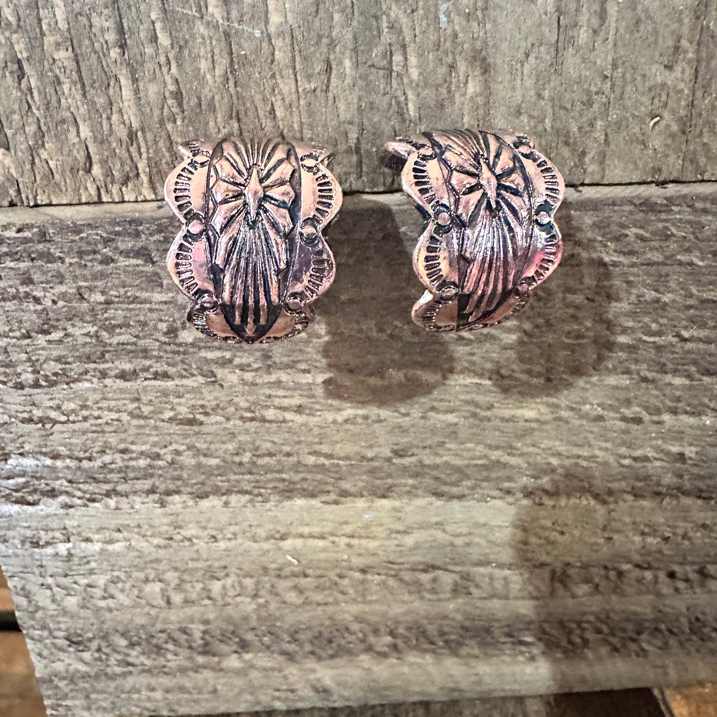 Copper Leaf Design Earrings: Embrace Western Elegance
