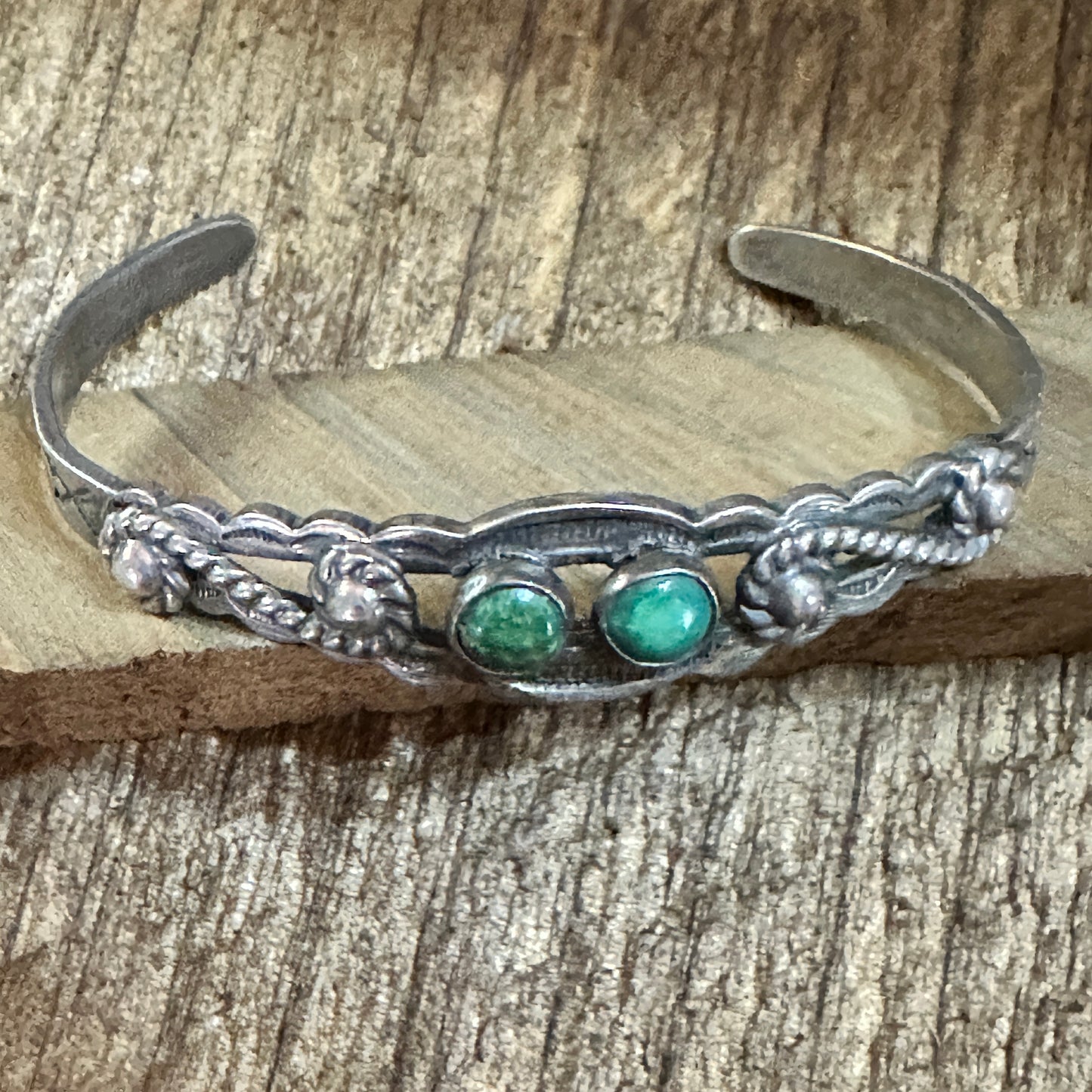 Handmade Navajo Spice Mojave Sterling Silver Cuff Bracelet with Natural Stone