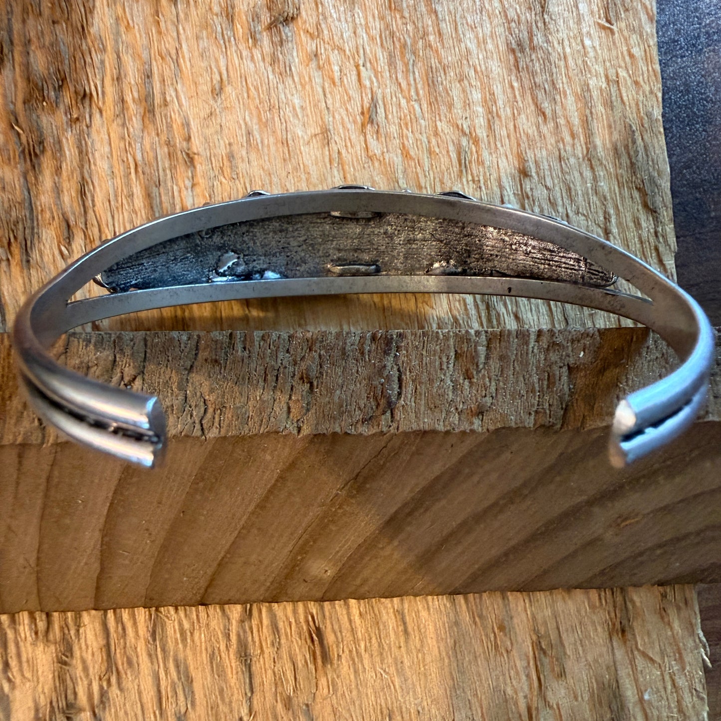 Navajo Style Silver Metal Bangle With Blue Turquoise Stone