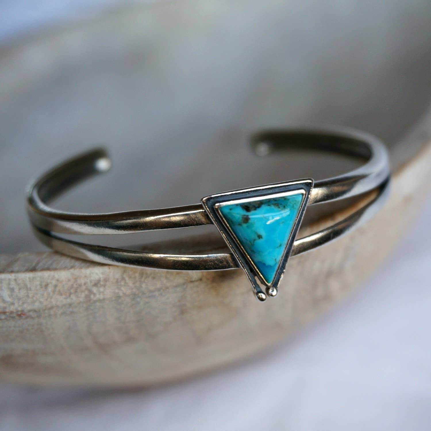 Native American Hanale Cuff Bracelet with Turquoise - Authentic Sterling Silver Bangle in Gift Box - Silver Elegant