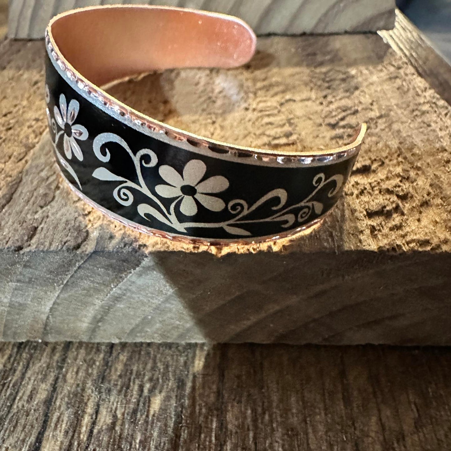 Handcrafted Diamond Cut Black Floral Design Copper Cuff Bracelet Gift Box