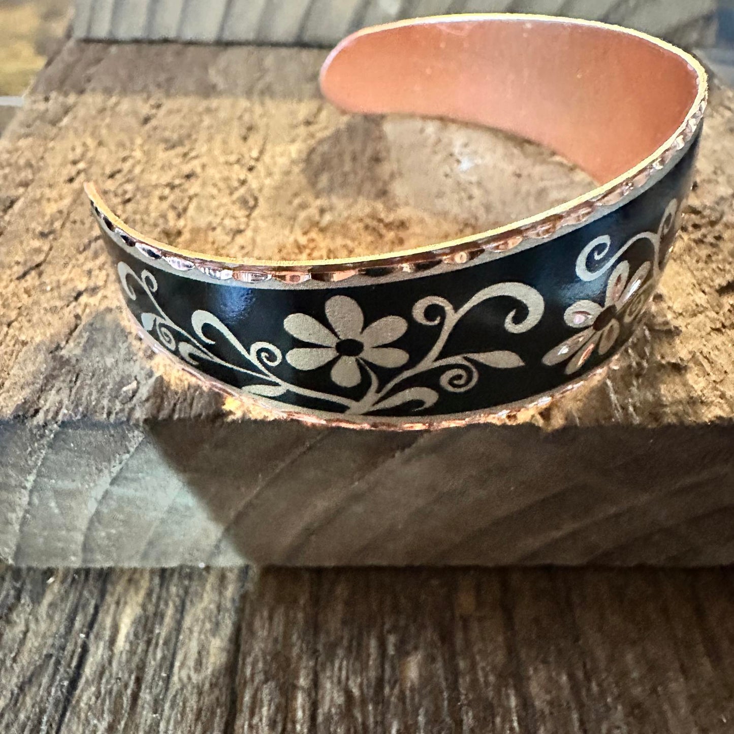 Handcrafted Diamond Cut Black Floral Design Copper Cuff Bracelet Gift Box