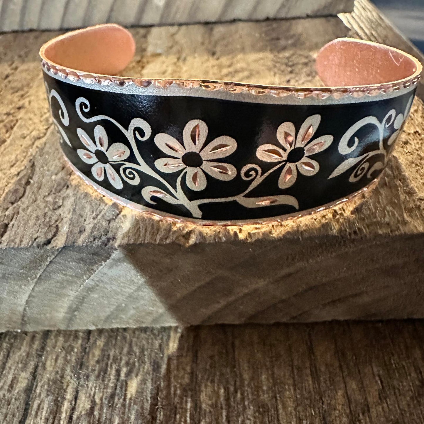 Handcrafted Diamond Cut Black Floral Design Copper Cuff Bracelet Gift Box