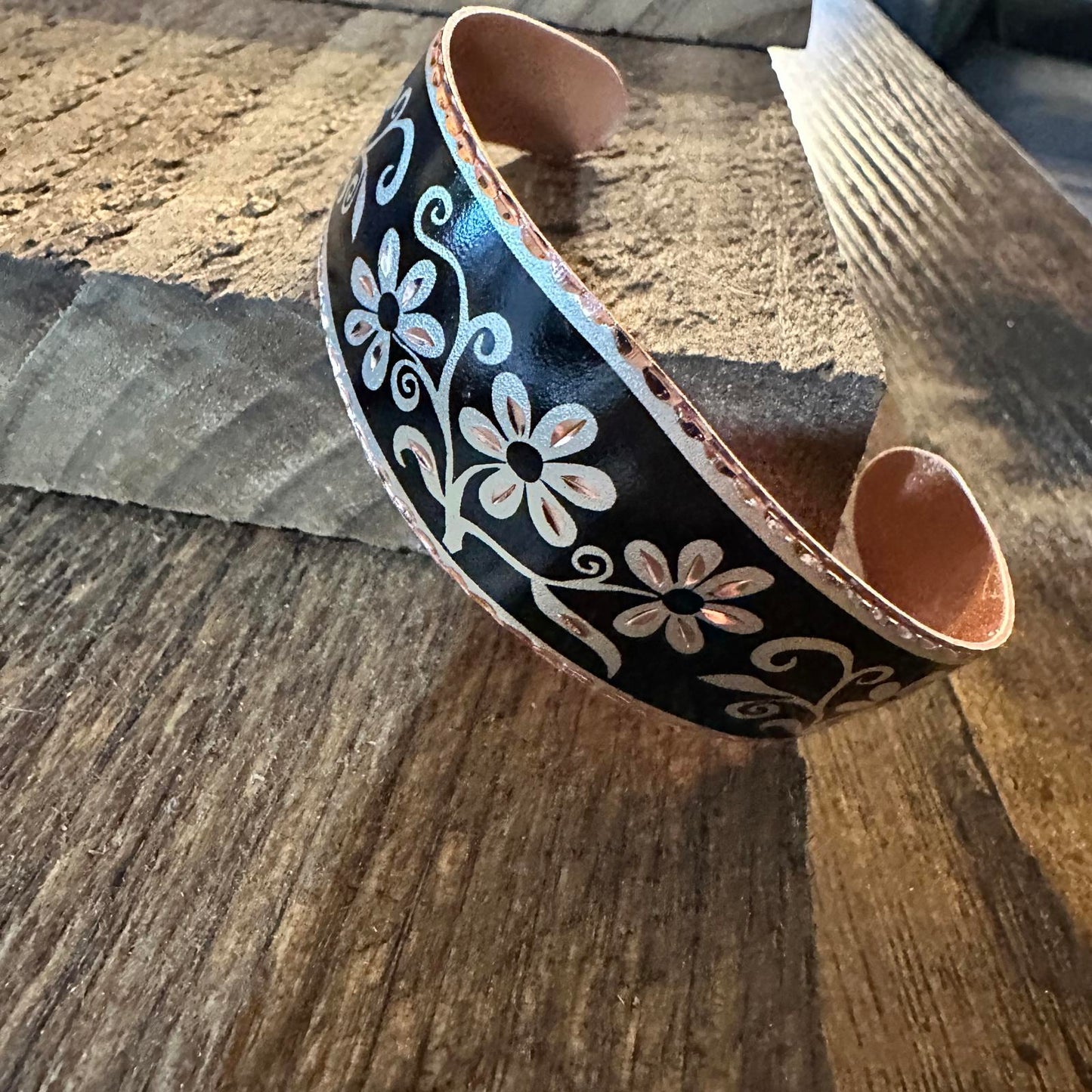 Handcrafted Diamond Cut Black Floral Design Copper Cuff Bracelet Gift Box