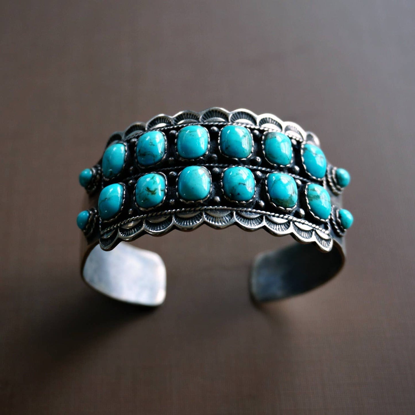 Turquoise Elegance: Handcrafted Boho Cuff Bracelet with Gift Box - Silver Elegant