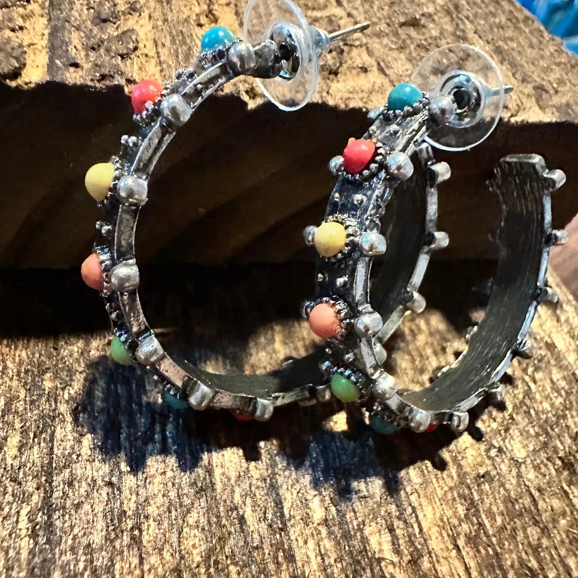 Handcrafted Western Chic Studded Multicolor Open Hoop Stud Earrings, Gift BoxHandcrafted Western Chic Studded Multicolor Open Hoop Stud Earrings, Gift Box - Premium Drop Earring Stud from Sophia Collection - Just $18! Shop now at Silver Elegant