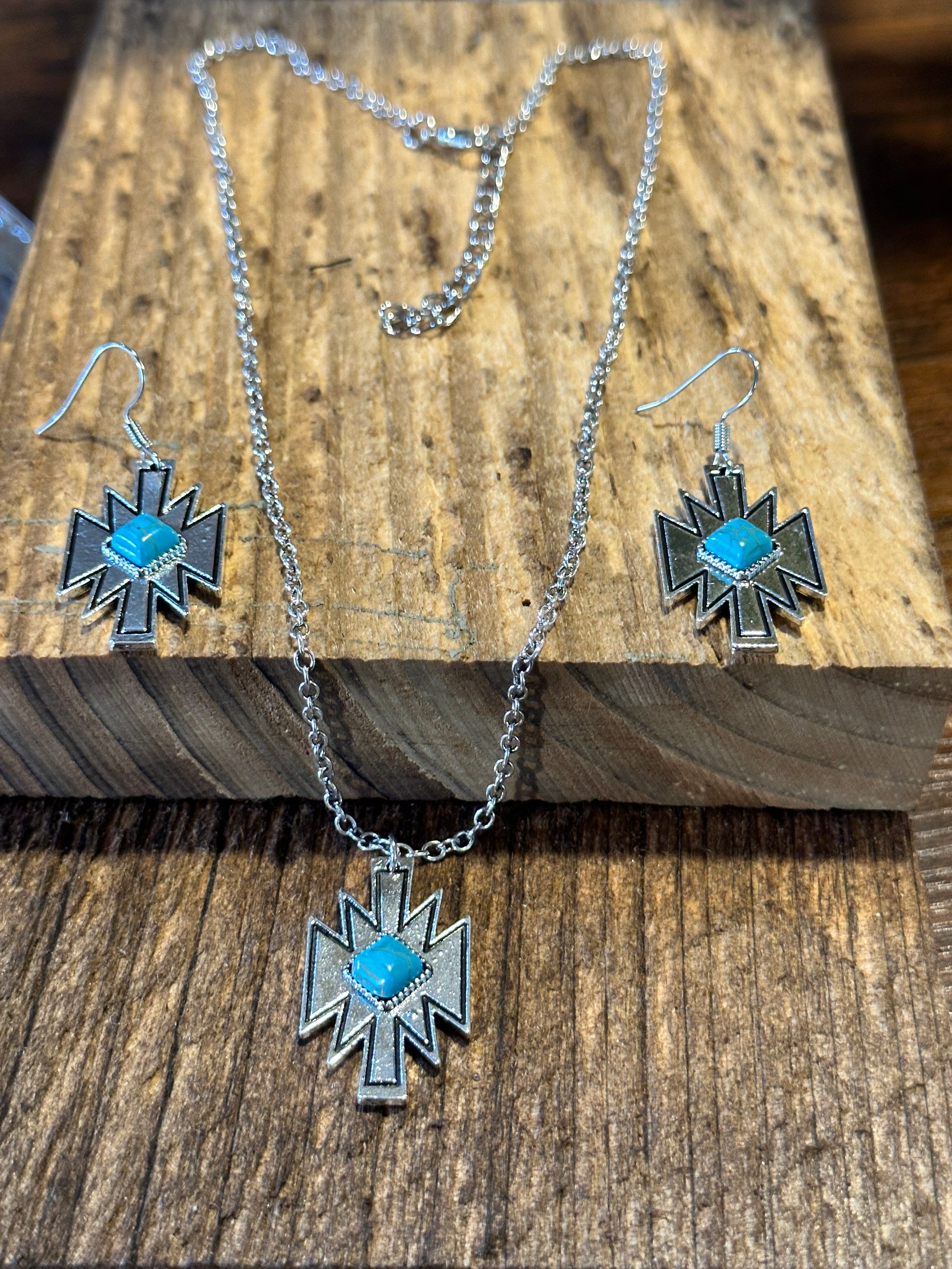 Boho Vintage Native American Navajo Necklace Earring Set, Turquoise Stone, Gift BoxBoho Vintage Native American Navajo Necklace Earring Set, Turquoise Stone, Gift Box - Premium Drop Stud Earring from Silver Elegant - Just $29! Shop now at Silver Elegant