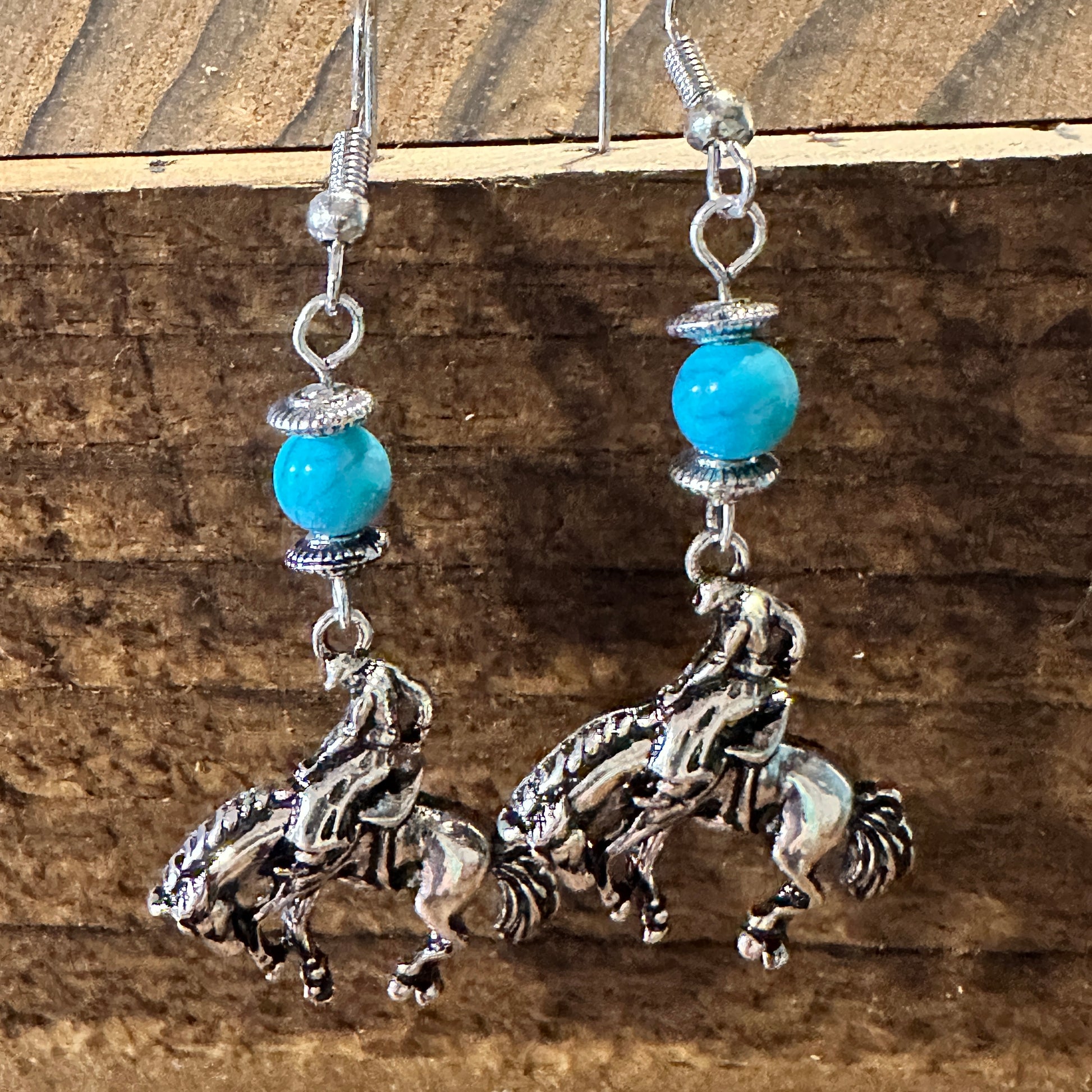 Boho Hippie Vintage Rodeo Cowgirl Horse Wire Earrings, Silver Plated, Turquoise, Gift Box - Silver Elegant