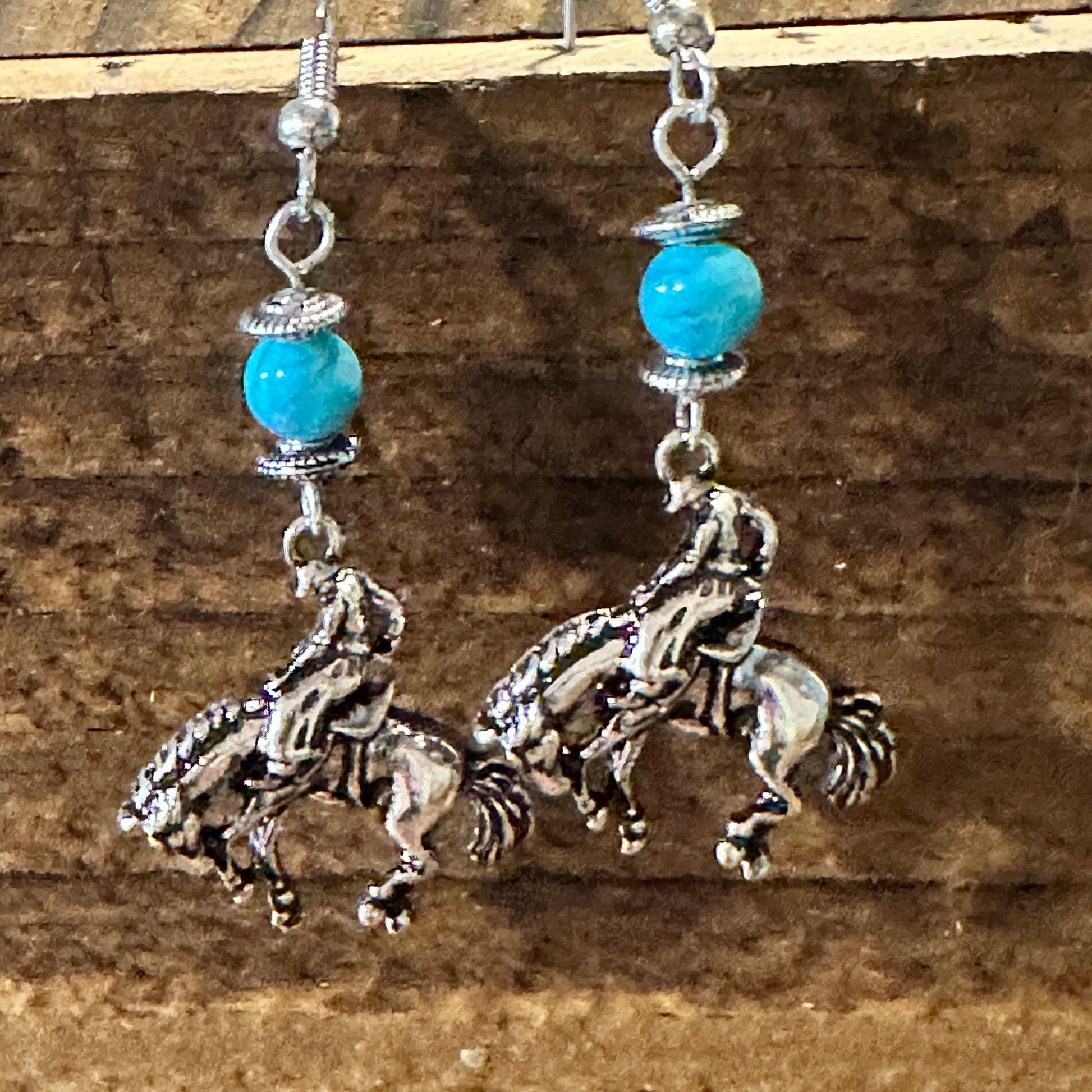 Boho Hippie Vintage Rodeo Cowgirl Horse Wire Earrings, Silver Plated, Turquoise, Gift Box - Silver Elegant