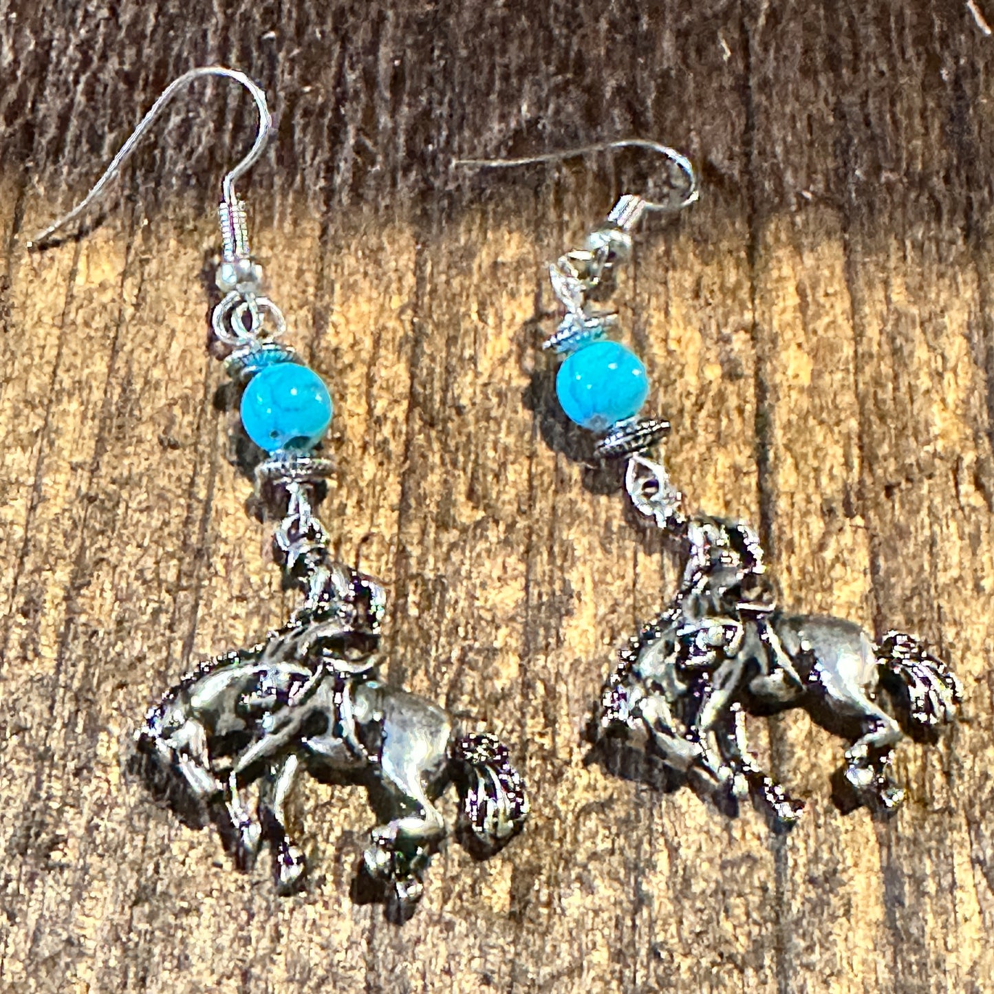 Boho Hippie Vintage Rodeo Cowgirl Horse Wire Earrings, Silver Plated, Turquoise, Gift Box - Silver Elegant