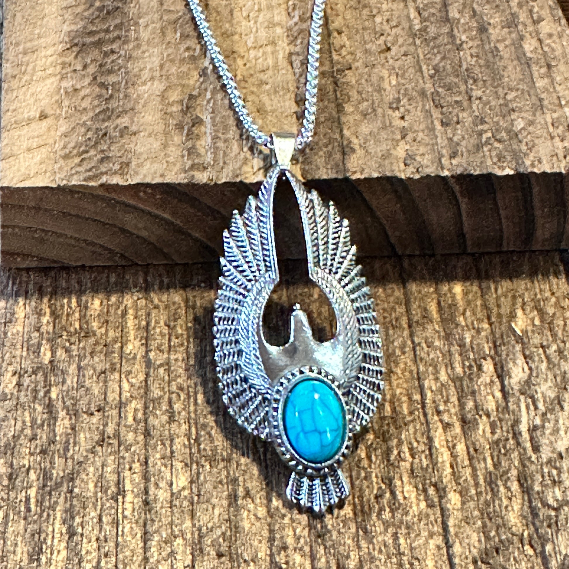 Boho Hippie Vintage Native American Eagle Turquoise Pendant Necklace, Gift Box - Silver Elegant