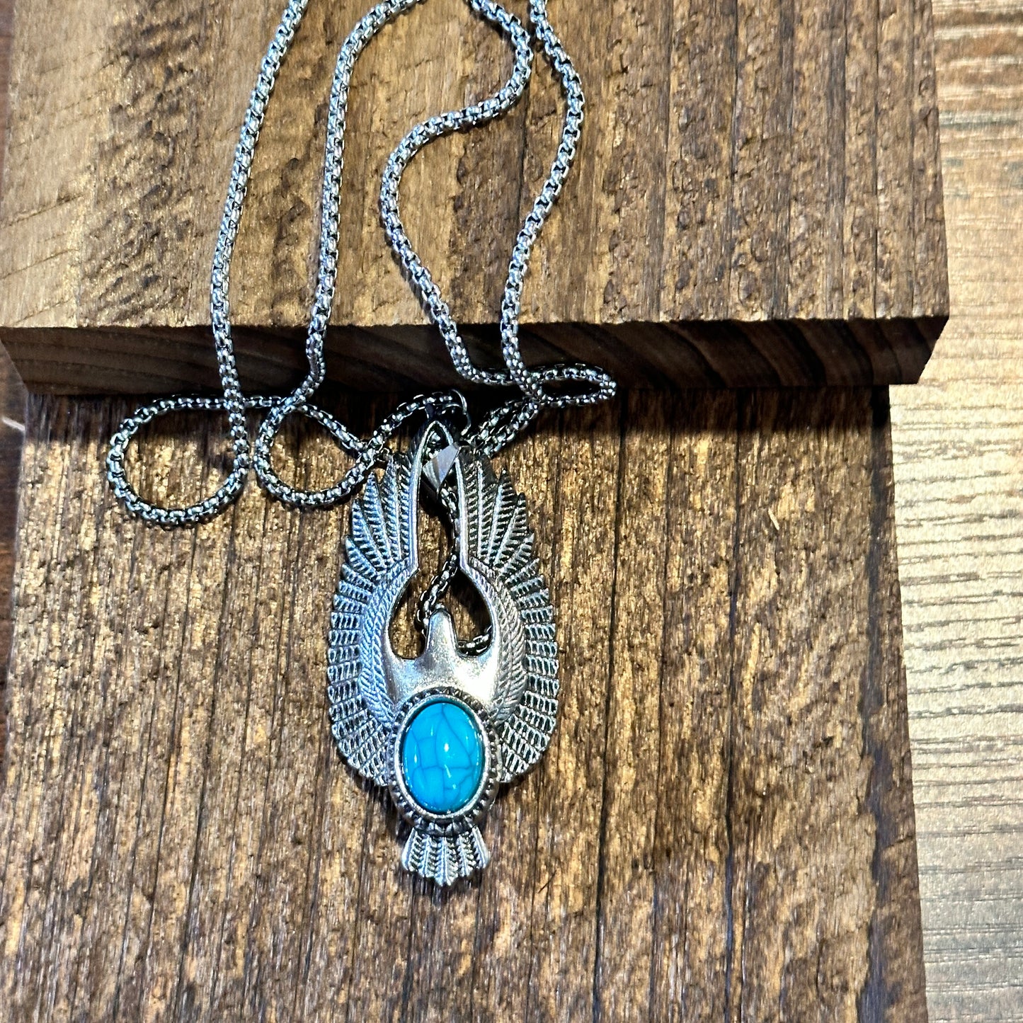 Boho Hippie Vintage Native American Eagle Turquoise Pendant Necklace, Gift Box - Silver Elegant