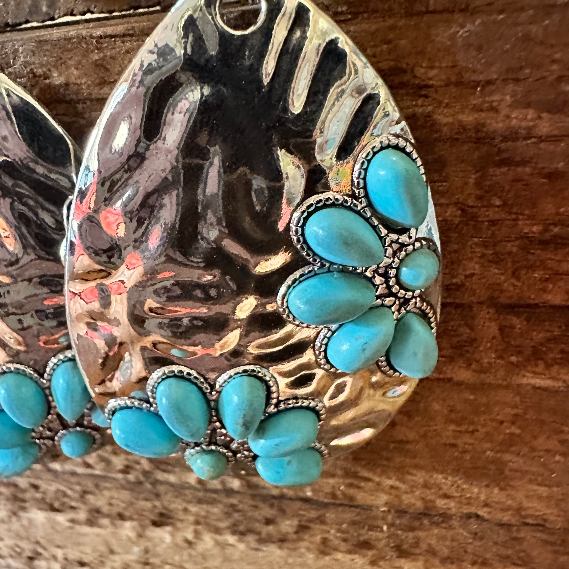 Boho Hippie Vintage Hippie Floral Drop Stud Earrings, Turquoise Stone, Gift Box - Silver Elegant