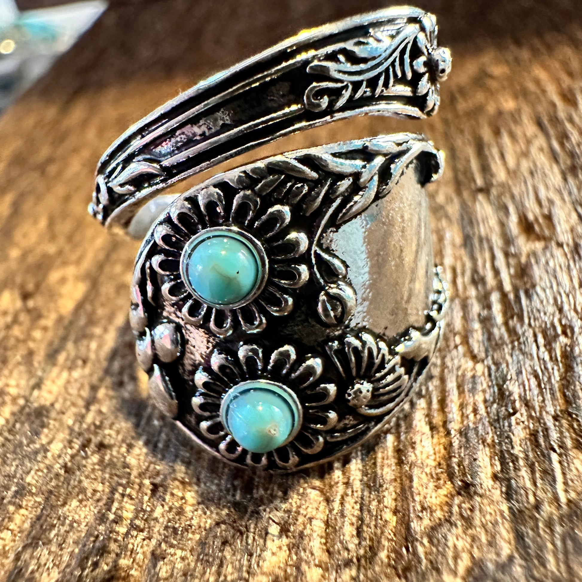 Vintage Turquoise Adjustable Spoon Ring with Bohemian Native American Flair, Gift-Ready - Silver Elegant